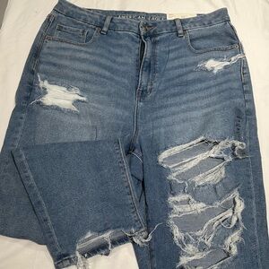 American Eagle Curvy Mom Jean
